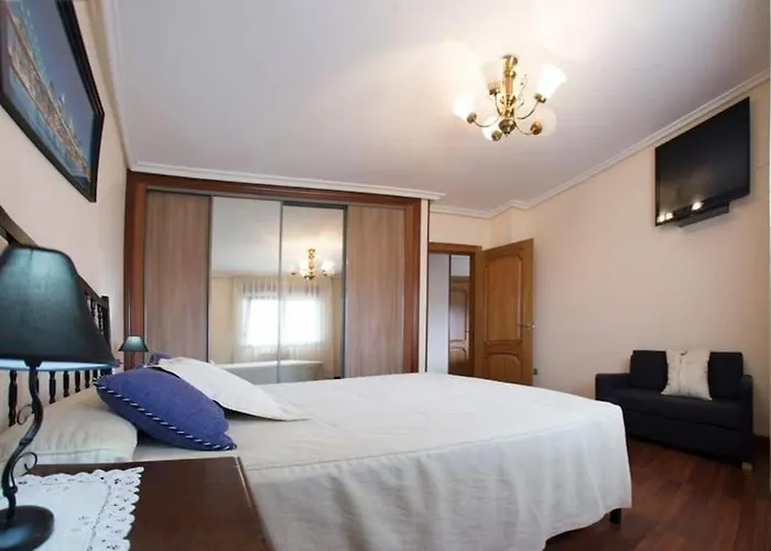 Paula Tatil Evi Avilés